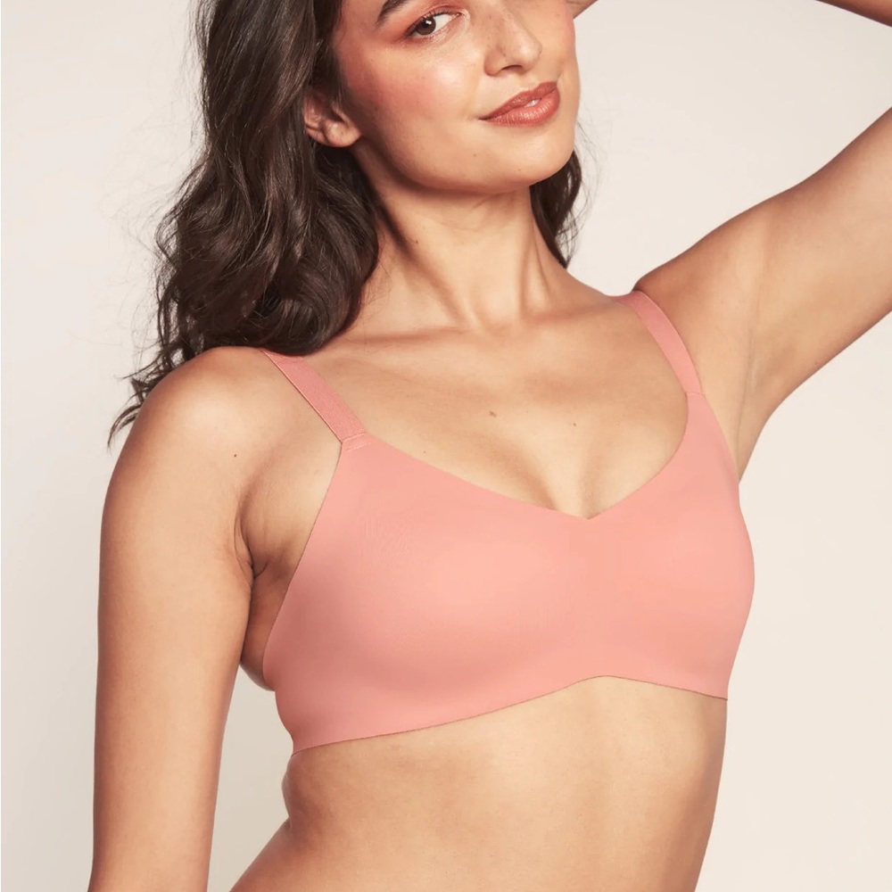 Knix Infinity bra. 💗 - Picture 2 of 8